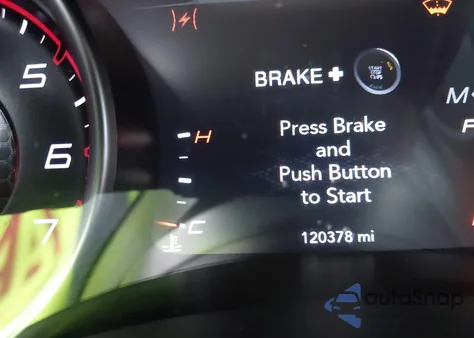 2018 Dodge Charger R/T Scat Pack Rwd z USA, uszkodzony, nr VIN 2C3CDXGJ8JH294239